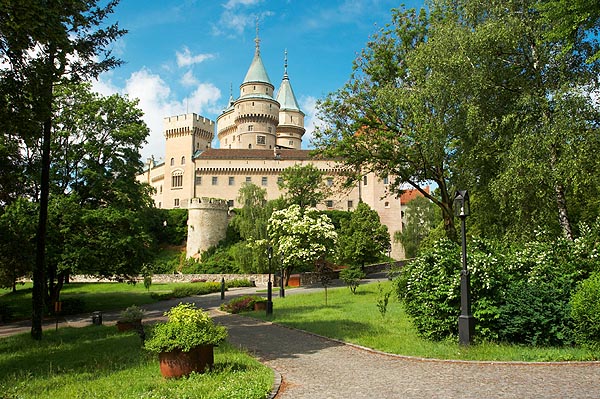 Bojnický zámek a park