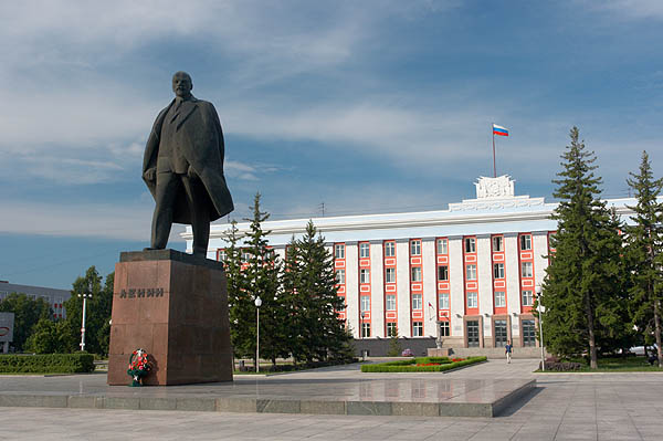 Lenin na náměstí v Barnaulu