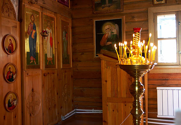 Interiér pravoslavného kostelíku