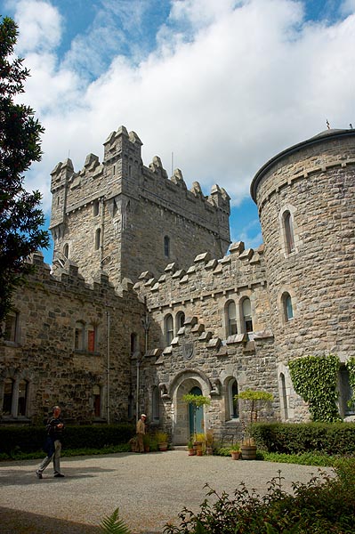 Vchod do hradu Glenveagh Castle